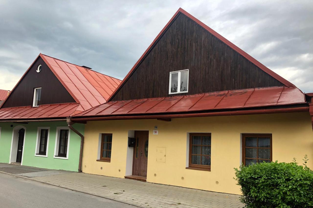 Historicky Dom Kezmarok Villa Exterior foto